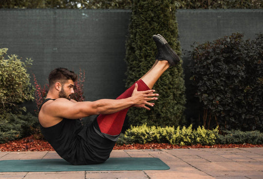 Why Sleeveless Tank Tops are a Must-Have for Men - DEMOZU Sports